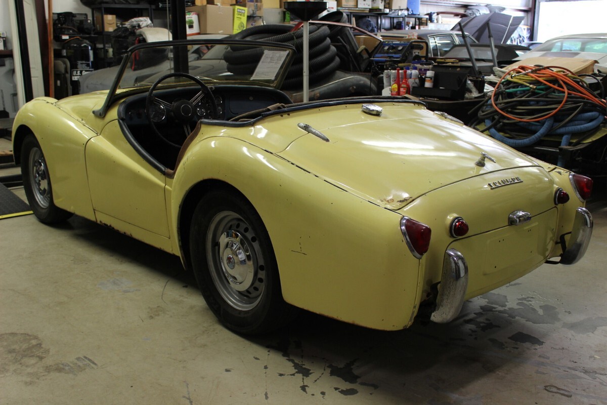 1961 Triumph TR3 - photo 3