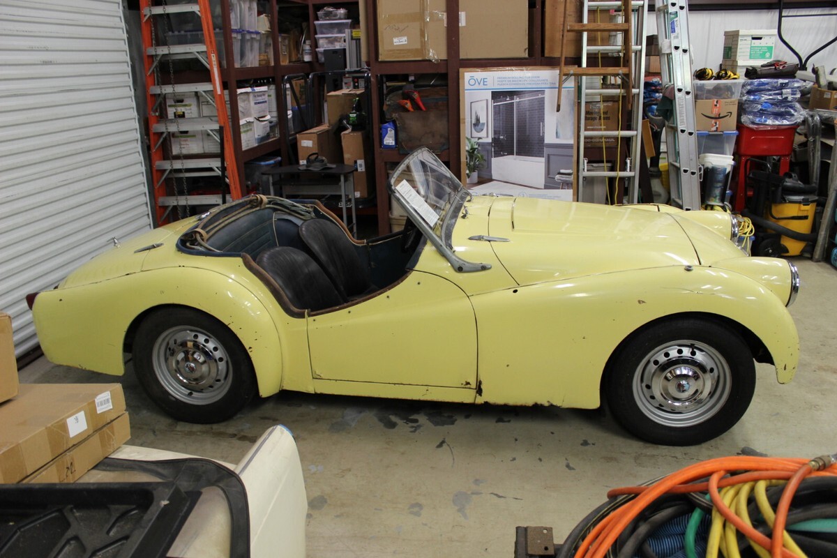 1961 Triumph TR3 - photo 7