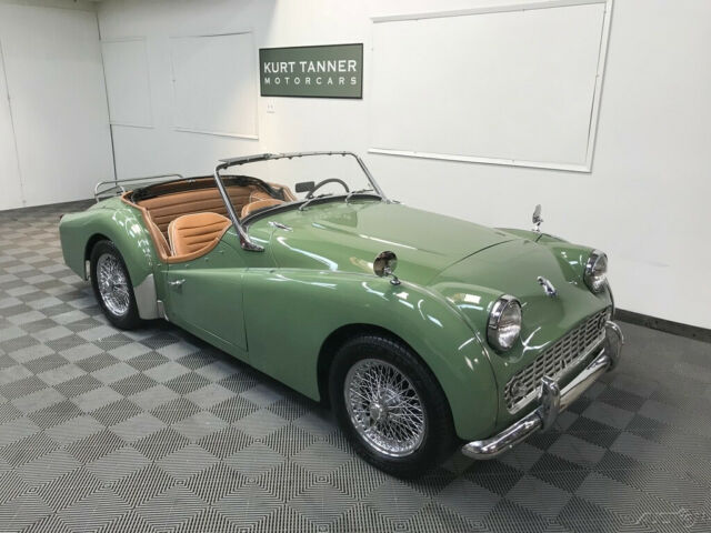 1961 TRIUMPH TR3A SPORTS ROADSTER. GREEN WITH TAN INTERIOR, BLACK TOP. 4-SPEED 1961 Triumph TR3 1961 TRIUMPH TR3A. RECENT RESTORATION