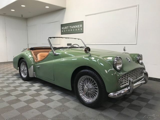 1961 TRIUMPH TR3A SPORTS ROADSTER. RECENT BODY-OFF-THE-CHASSIS RESTORATION 1961 Triumph TR3 4-SPEED. 72-SPOKE CHROME WIRE WHEELS.