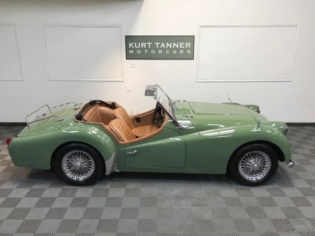 1961 Triumph TR3 4-SPEED. 72-SPOKE CHROME WIRE WHEELS. - photo 5