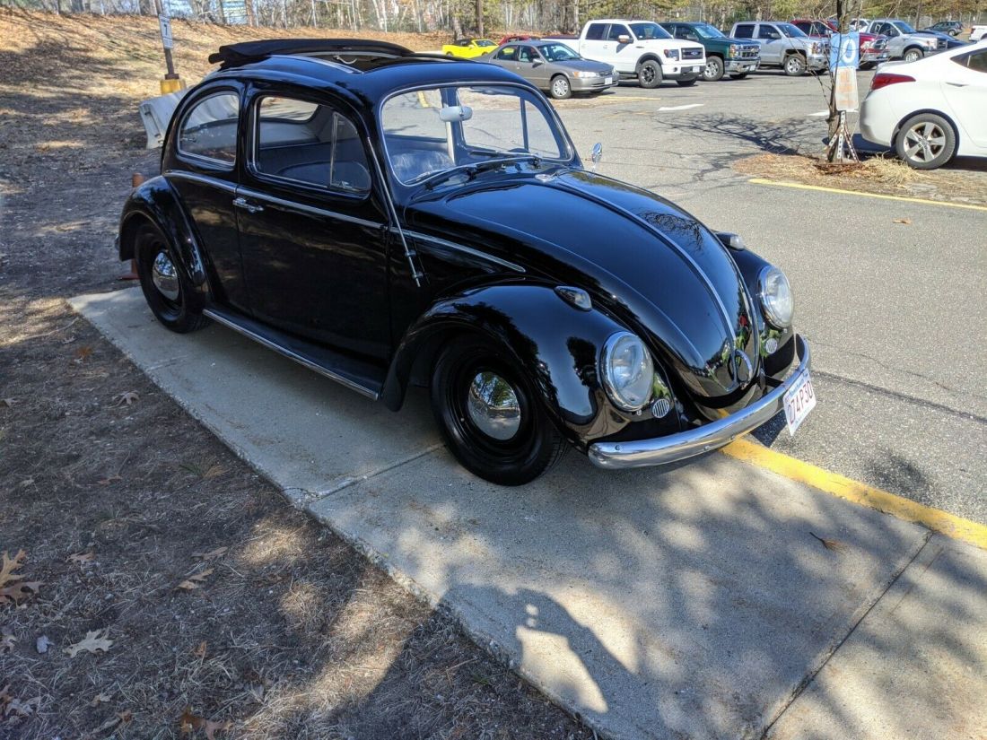 1961 Volkswagen Beetle - Classic ragtop