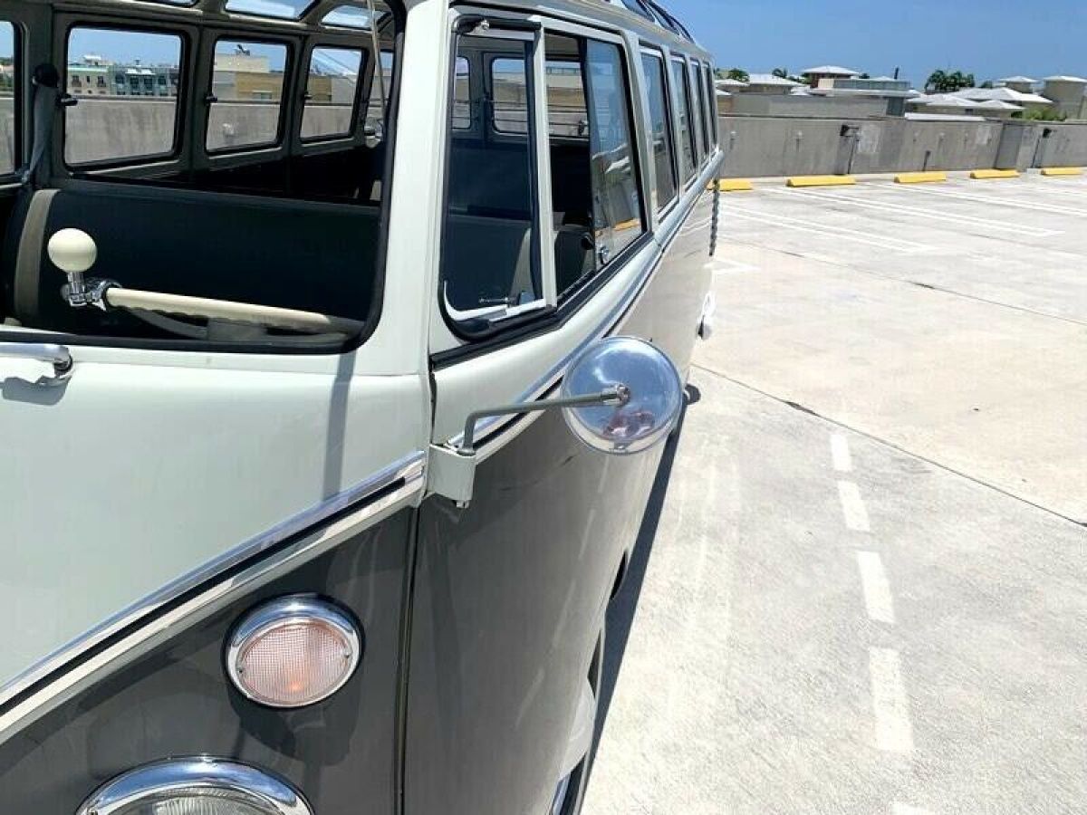 1961 Volkswagen Bus/Vanagon - photo 10