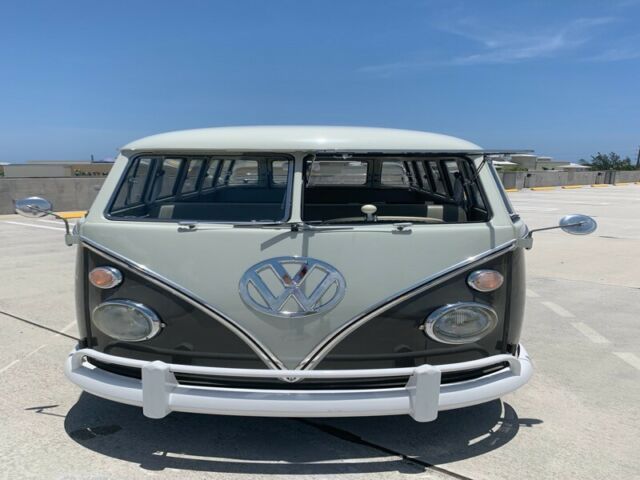 1961 Volkswagen Bus/Vanagon bus - photo 3