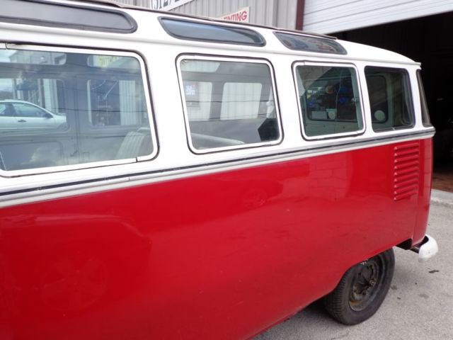 1961 Volkswagen Bus/Vanagon DeLuxe - photo 11