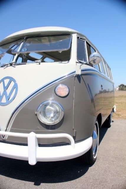 1961 Volkswagen Bus/Vanagon 23 Window - photo 11