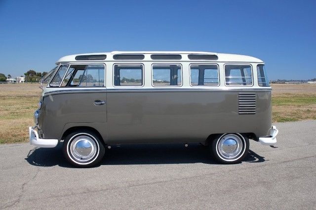1961 Volkswagen Bus/Vanagon 23 Window - photo 9
