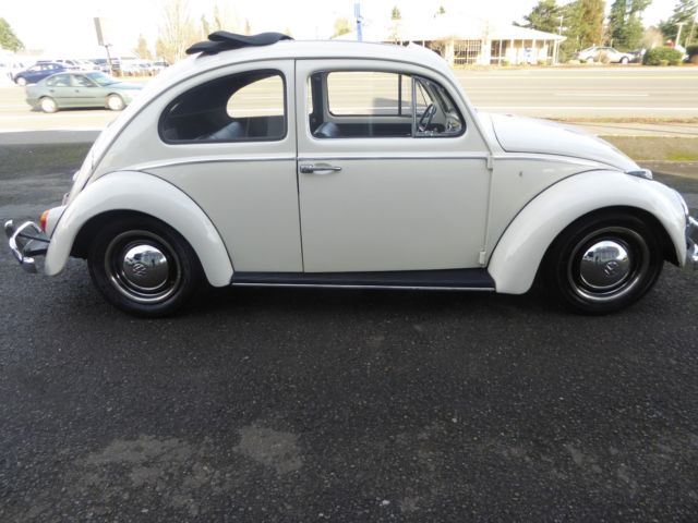 1961 Volkswagen Beetle - Classic Sun-Roof - photo 2
