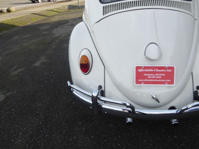 1961 Volkswagen Beetle - Classic Sun-Roof - photo 9