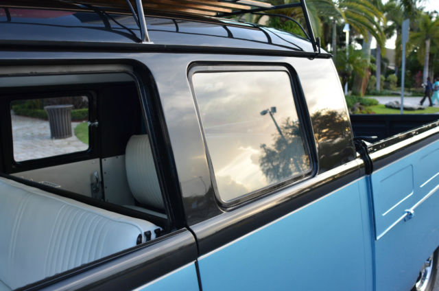 1961 Volkswagen Bus/Vanagon Double Cab SHOW CAR! SEE VIDEO - photo 9