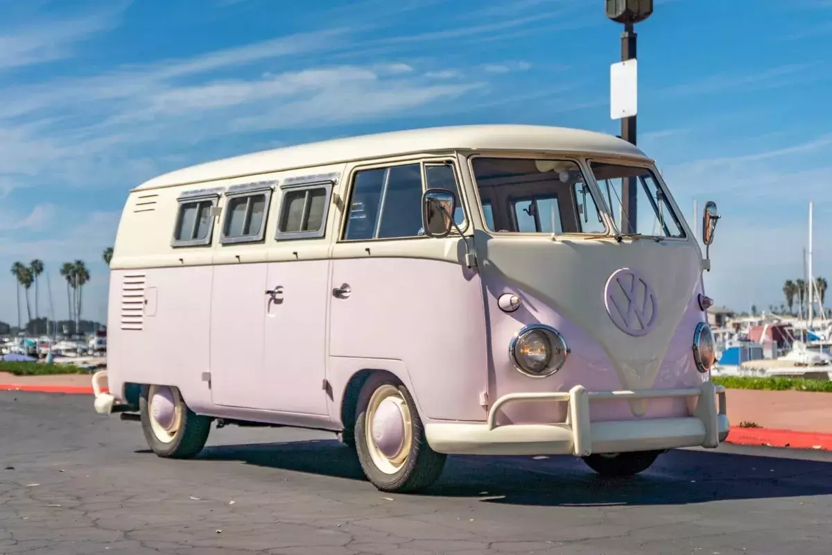1961 Volkswagen Bus/Vanagon
