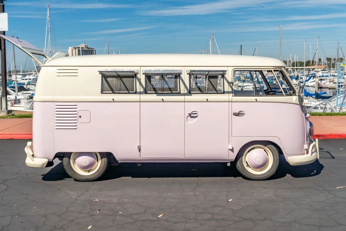 1961 Volkswagen Bus/Vanagon - photo 2