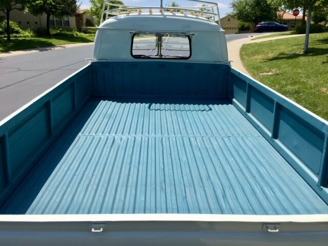 1961 Volkswagen Transporter - photo 10