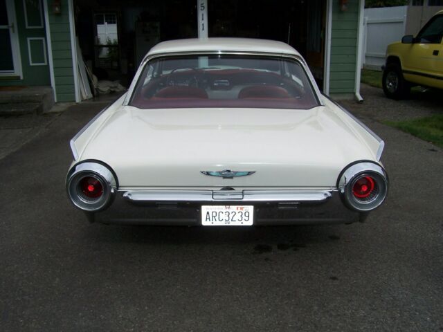 1961 Ford Thunderbird - photo 4