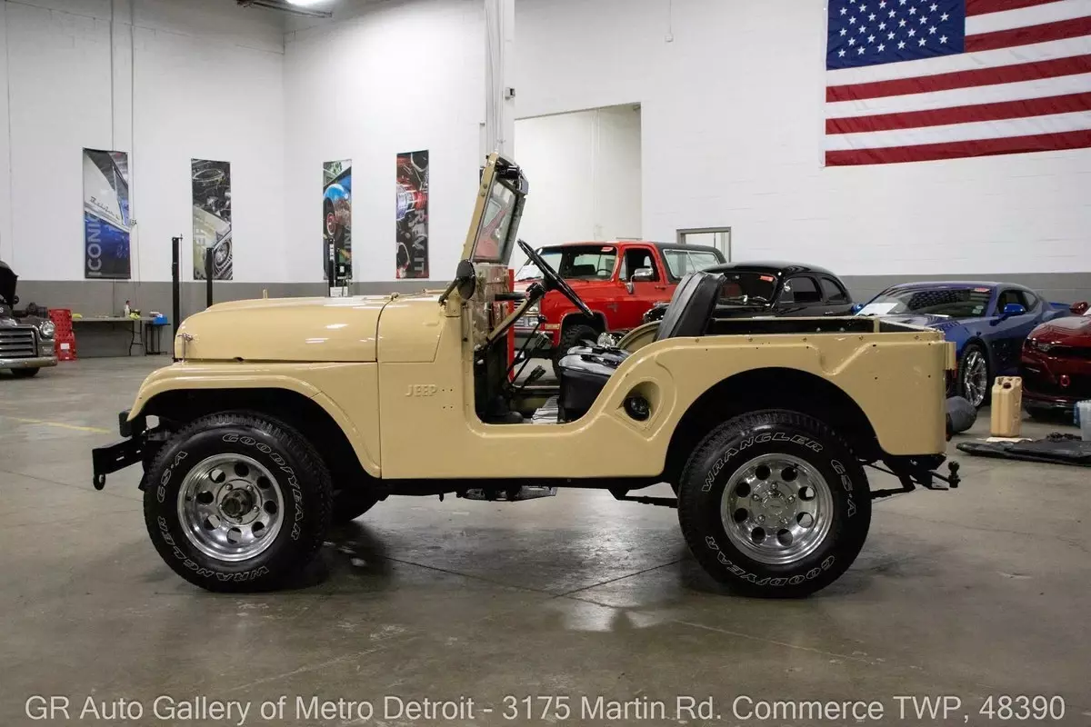 1961 Willys Jeep CJ-5 - photo 4