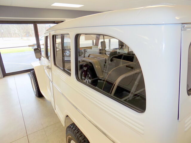 1961 Willys Station Wagon - photo 2