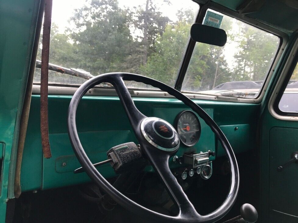 1961 Willys - photo 11