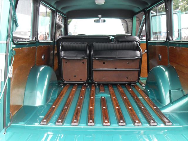 1961 Willys Wagon - photo 12