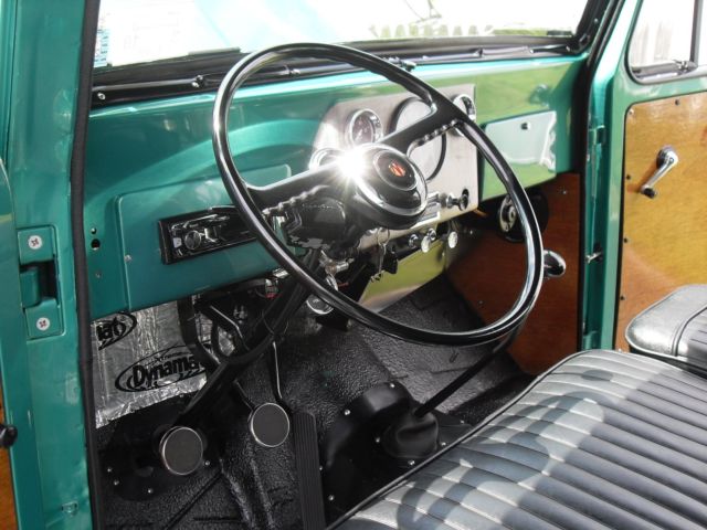 1961 Willys Wagon - photo 9