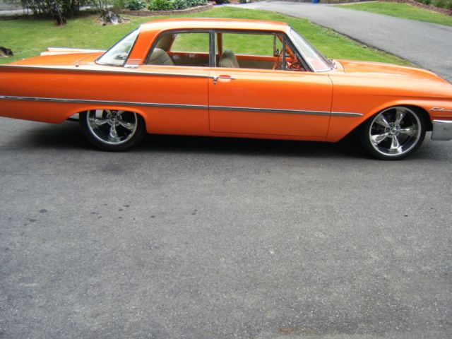 1961 Ford Fairlane - photo 4