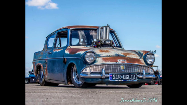 1962 Ford Anglia 105e - photo 3