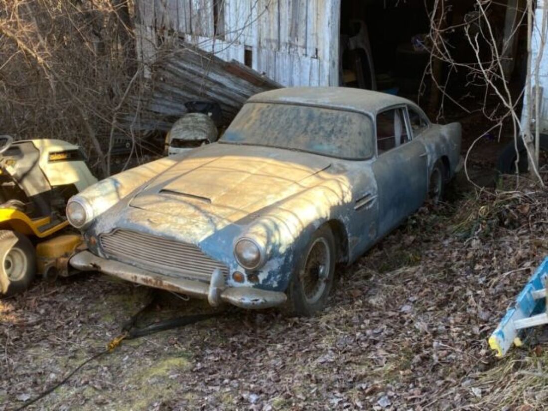 1962 Aston Martin DB4 - photo 4