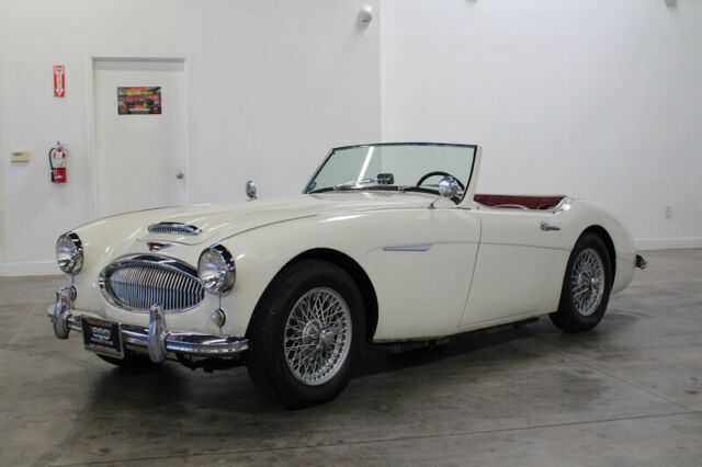 1962 Austin Healey 3000 26727 Miles White Roadster 1962 Austin Healey 3000 Mark II BT7