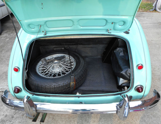 1962 Austin Healey 3000 BT7 Mk II - photo 10
