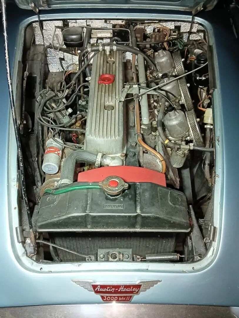 1962 Austin Healey 3000 1962 Austin-Healey,3000 MK2 BT7 2+2, 3,107 MILES - photo 11