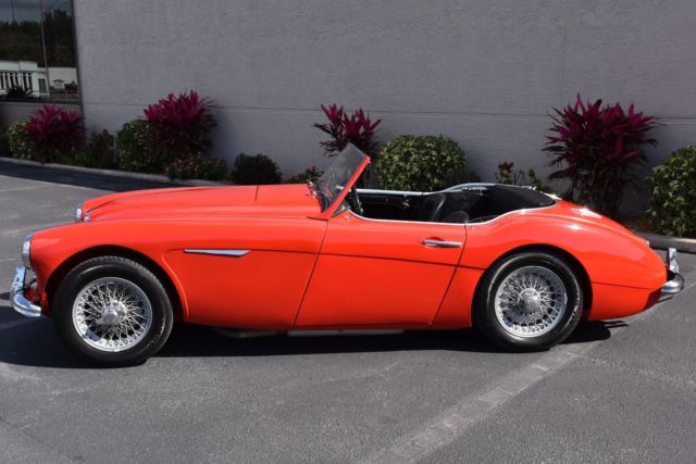 1962 Austin Healey 3000 MKII - 4-Speed - Real Wire Wheels - Rotisserie Res - photo 8