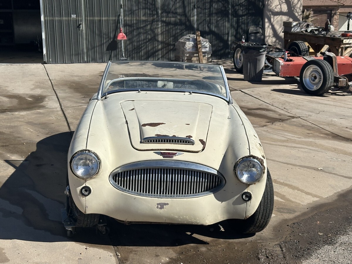 1962 Austin Healey 3000 Roadster - photo 2