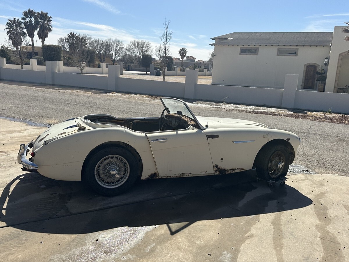 1962 Austin Healey 3000 Roadster - photo 8