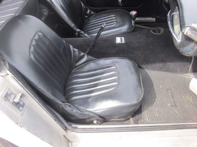 1962 Austin Healey 3000 - photo 9