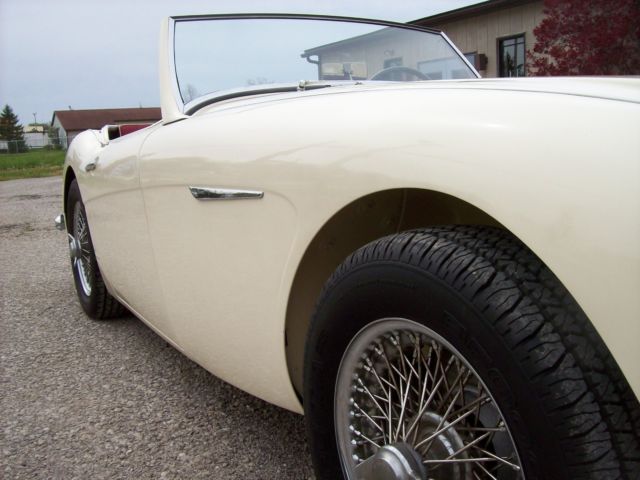 1962 Austin Healey 3000 2 DOOR - photo 5