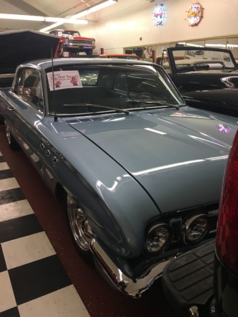 1962 Buick Skylark - GREAT CLASSIC CAR- - photo 2
