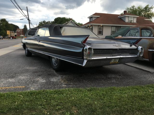 1962 Cadillac 62 Series Convertible - photo 4