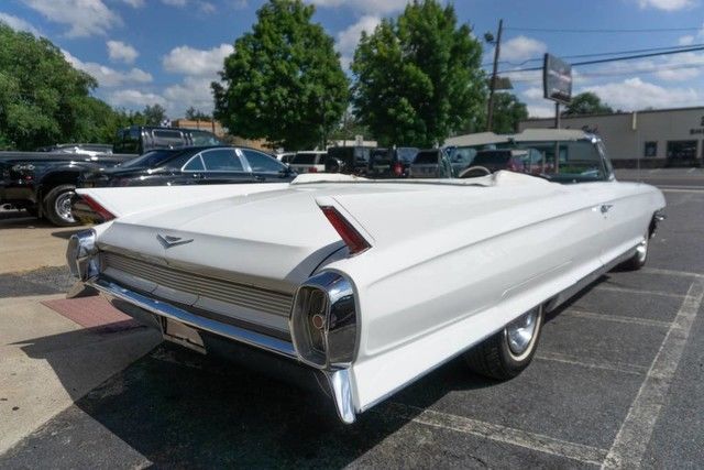 1962 Cadillac 62 series -- - photo 4