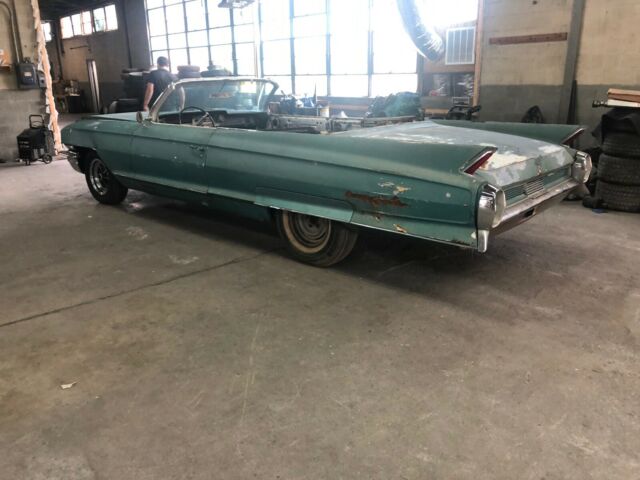 1962 Cadillac Series 62 Convertible - photo 3