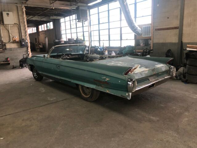 1962 Cadillac Series 62 Convertible - photo 6