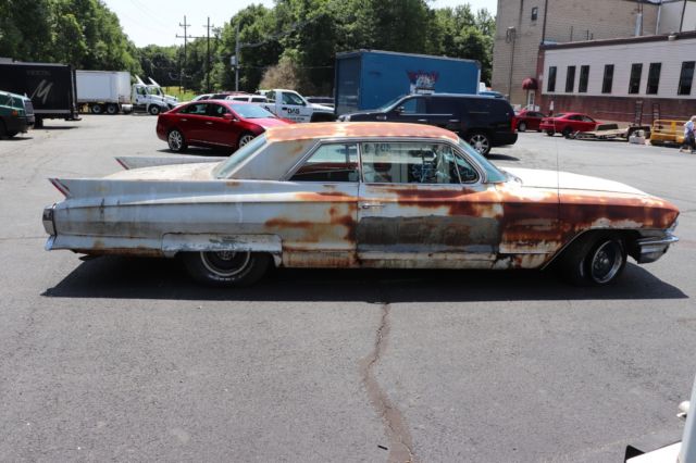 1962 Cadillac Coupe Black/White (30) - photo 4