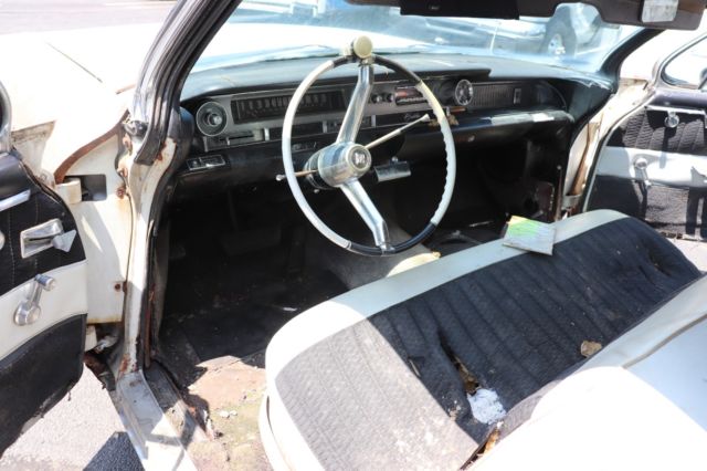 1962 Cadillac Coupe Black/White (30) - photo 9