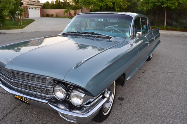 1962 Cadillac DeVille Sedan DeVille - photo 6