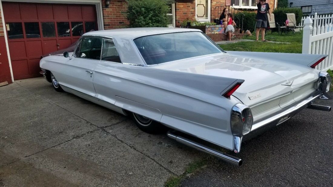 1962 Cadillac DeVille Coupe - photo 3