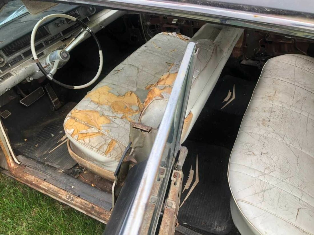 1962 Cadillac DeVille Sedan Series 62 - photo 5