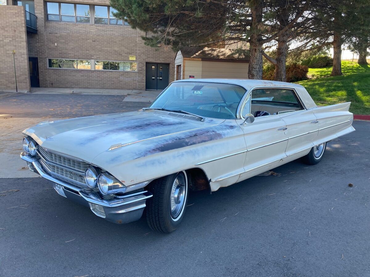 1962 Cadillac DeVille Sedan Sedan Brown RWD Automatic 1962 Cadillac DeVille