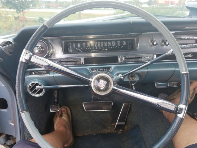 1962 Cadillac DeVille Series 62 - 4 Door Hard Top - 6 Window All Power - photo 12