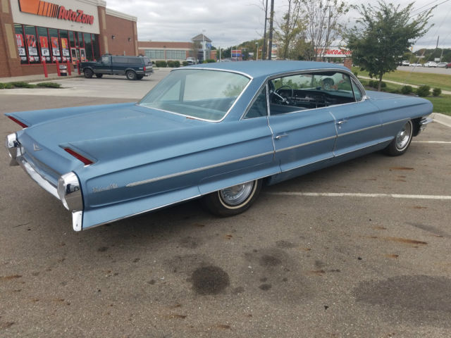 1962 Cadillac DeVille Series 62 - 4 Door Hard Top - 6 Window All Power - photo 4