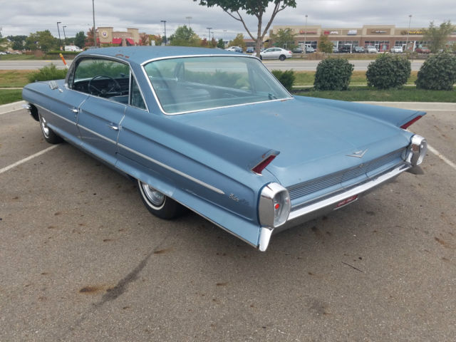 1962 Cadillac DeVille Series 62 - 4 Door Hard Top - 6 Window All Power - photo 6