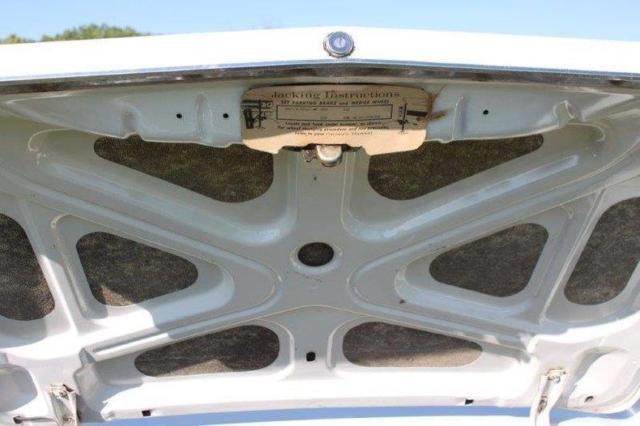 1962 Cadillac DeVille Sport Coupe - photo 8