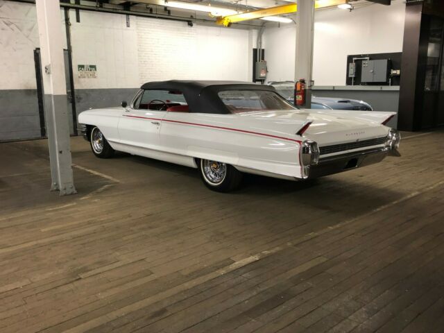 1962 Cadillac Eldorado Biarritz Convertible - photo 3